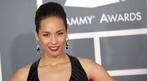 The celebrity couple are pictured looking very cozy. 55 Beautiful Black Female Celebrities We All Love That Sister