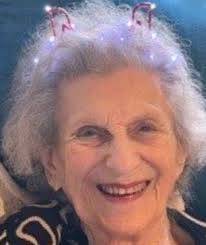 Former realtor Ruth Rosenthal dies at 100