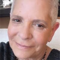 Roxanne Lyons Email & Phone Number