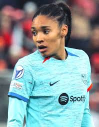 If Portugal later wins the tournament I think we all know our next balon  d'or winner already 🐐😁