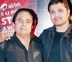 Himesh reshammiya (born 23 july 1973) is an indian playback singer, music director, songwriter, producer, and actor who works in bollywood. Himesh Reshammiya Family Wife Son Daughter Father Mother Marriage Photos Biography Profile