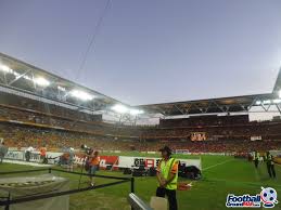 The latter is also the least popular, forcing organizers to open only bottom tier of seating for games. Lang Park Suncorp Stadium Photos Football Ground Map