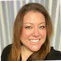 Leanne Mcarthur's Instagram, Twitter & Facebook