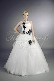 Maybe you would like to learn more about one of these? Brautkleid Tw0129b In Schwarz Weiss Mit Aussergewohnlichem Neckholder