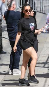 Jun 01, 2021 · jorja smith's voice moves with an exquisite sense of grace. 170 Jorja Ideas In 2021 Jorja Smith Black Beauties Celebs