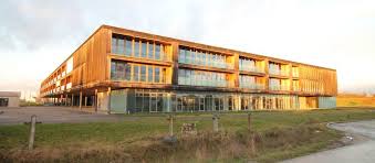 Hier finden sie wohnungen zum kaufen vieler immobilienportale und durch die einfache & schnelle wohnungssuche mit. Gemeinde Weichs Gymnasium Markt Indersdorf
