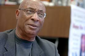 Thomas says he's leaving while things are good, critic says he 'blew it'