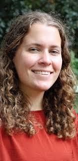 Helen Caples's Instagram, Twitter & Facebook