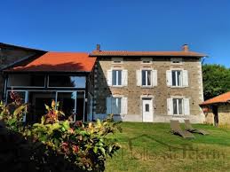 Si vous cherchez une destination saisonnière capable de vous offrir des vacances au calme, dans un cadre rural et naturel reposant, alors le gers vous conviendra. Chambres D Hotes Escapades Campagnes