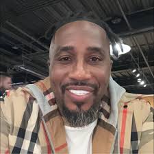 Mr bring em threw Q and Kentavion Wadsworth coming threw y'all better  moveeeeeee 😝 catch Quinton Dais Dec 28 in Florence at epic center for his  black and boots party !!!