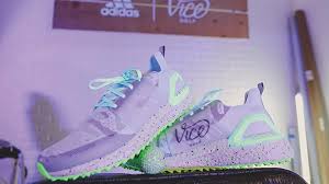 He is now an 11 hcp. 12 Modern And Trendy Golf Shoes For Fall Golf 2020 Fall Style Guide
