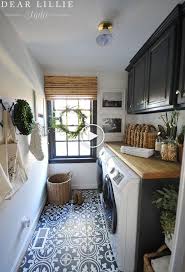 Our Christmas Laundry And Girls Bathroom Idee Deco Buanderie Deco Maison Interieur Design Buanderie