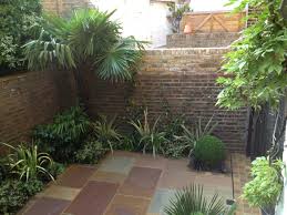 Surrounded by at least three walls, wrong design could make it dark and uninviting. Landscaping Ideas Courtyard Garden Home Landscaping Ideas