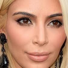 Everyone's obsessed with Kim Kardashian's pores