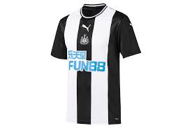 Whether it's the very latest transfer news from st james' park, quotes from the manager's press conference, match previews. Football Shirt Puma Newcastle United Fc Home R Gol Com Football Boots Equipment