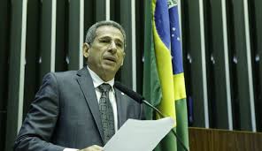 Resultado de imagem para dep ze carlos da caixa