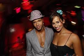 Angélico vieira, whose full name is sandro milton vieira angélico, is a portuguese actor and vieira was driving his bmw 6 series at 150 km / h on the southern lane of the a1 motorway near the. Donos De Stand Que Entregou Carro A Angelico Vieira Condenados A Dois Anos De Pena De Prisao Nacional Flash