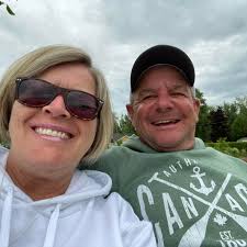 Where is a good hill to toboggan that is easy to climb and not too big in  Timmins?