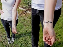 62 Tatuagens Criativas De Carpe Diem Galeria De Imagens Ainda não temos nenhum álbum desse artista, mas você pode colaborar enviando álbuns de carpe diem. 62 tatuagens criativas de carpe diem
