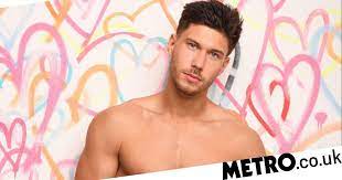 Love Island S Jack Fowler Slammed By Fans After Embracing Oluwajack Moniker Love Island Island Love