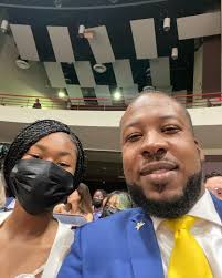 walter hall (@LeisureCityK_8)