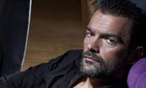 Maybe you would like to learn more about one of these? Kwnstantinos Kazakos O Gios Toy Blepei Tainia Me Thn Tzenh Karezh H Sygkinhtikh Fwto Gossip Tv Gr