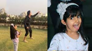 On the occasion of makar sankranti, akshay took to. Akshay Kumar Flying Kite With Cute Daughter Nitara At House Rooftop On Makarsankranti Wid Family Youtube
