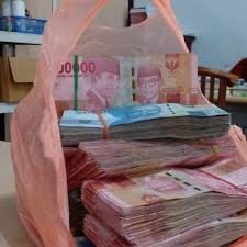  140 Ide Duit Duit Di 2021 Uang Pencucian Uang Menyimpan Uang