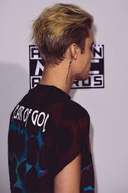 justin bieber おしゃれまとめの人気アイデア pinterest e junior fl zv 髪型 メンズ パーマ メンズヘアカット 男子 髪型 ショート