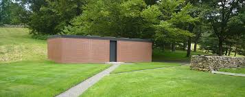 Listen to the glass house | explore the largest community of artists, bands, podcasters and creators of music & audio. File Guest House Philip Johnson Glass House Jpg Wikipedia