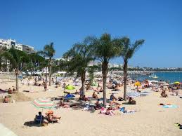 Stidiu despre cea mai ieftină vacanta la mare cu copii. Vacante Litoral Franta Vara 2021 Directbooking Ro