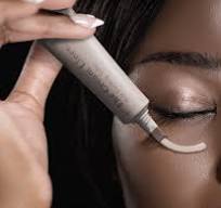 iF Design - Soft tip eye cream tube