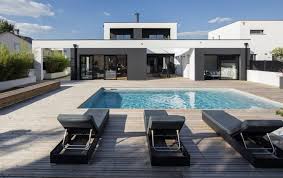 Design Et Bien Etre Au Cœur D Un Projet Innovant A Treillieres 44 En 2020 Maison Design Exterieur Design