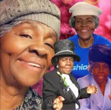 Elexis DeBose & Kiyah Bell Please go handle that PASSPORT🥳🥳