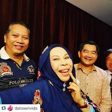 Search by tag or locations, view users photos and videos. Trwfc On Instagram Alhamdulillah Sama Sama Kita Doakan Semoga Ada Persetujuan Sepakat Dan Yang Terbaik Untuk Trw Dan D Instagram Posts Instagram Nun Dress