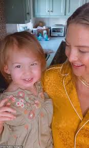 During an interview with aol, the mother of three talked about how she plans to raise her first daughter, rani rose, whom she welcomed in early october with partner danny fujikawa. Kate Hudson Elaborates On Her Parenting Techniques I Don T Negotiate With My Kids Readsector