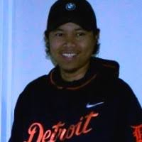 100+ "Miraflor" profiles