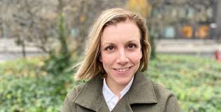 Saas-stjärnan Anna Ferreira Gomes på ny plats