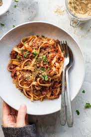 Lentil And Mushroom Bolognese Lazy Cat Kitchen Recipe Food Vegan Pasta Recipes Healthy Recipes