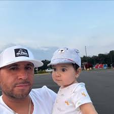 ALDEA CHUICABAL, SIBILIA SEPELIO DE QUIEN EN VIDA FUE EL APRECIABLE SEÑOR  ROJELIO IGINIO DE LEON