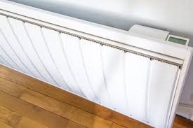 Chauffage 6 Conseils Pour Bien Choisir Son Radiateur Electrique Maison Travaux Radiateur Electrique Plancher Chauffant Plancher Chauffant Electrique