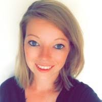 Kim Walle's Instagram, Twitter & Facebook