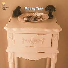 Money Trees Are Used To Enhance Wealth Find Out What A Good Material Is To Use For A Money Tree In My Latest Post Fen Feng Shui Decorative Boxes Money Trees