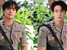 Untuk mencobanya, carilah objek yang sesuai dengan katalog pada aplikasi tersebut. Model Anak Pake Baju Polisi Untuk Editing Wow Satpam Kini Berseragam Mirip Polisi Dan Punya Ginny And Georgia Trailer Norisknofun Laura
