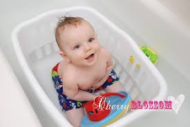 Toddlers afraid of bath is a common phase that doesn't last long. Bath Time With Toddler Quotes Tipful Thursday Bath Time Favorites Cherry Blossom Love Dogtrainingobedienceschool Com