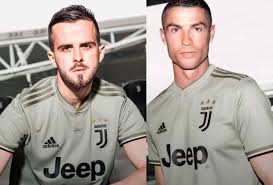 An hour ago read comments by oluwatomiwa babalola. Gallery Juventus Unveil New 2018 19 Away Kit