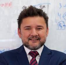 Conselheiro do CONRE-3 lança livro em São Paulo