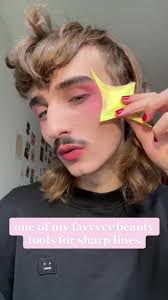 this is @Half Magic Beauty wing magician #art #makeup #creativemakeup  #abstractmakeup #beauty #mua #makeupartist #grwm #halfmagicbeauty  #donnidavy #euphoriamakeup