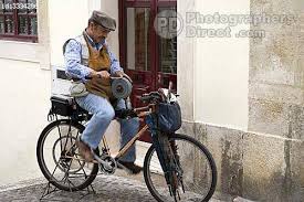 A Knife Sharpener Using A Bicycle Powered Grinding Stone Knife Sharpening Knife Grinder Best Pocket Knife