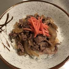 Masak daging sapi teriyaki enak banget bu yun kali ini akan membagikan resep dan cara membuat beef teriyaki tongseng sapi. Easy Yoshinoya Beef Bowl Gyudon Recipe 100 Pure Japan